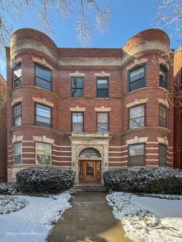 5216 S Dorchester Avenue, Chicago, IL 60615