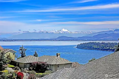 Iledora, CAMANO ISLAND, WA 98282