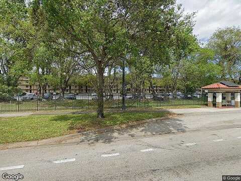 47Th, LAUDERDALE LAKES, FL 33319