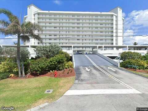 Ocean, HIGHLAND BEACH, FL 33487