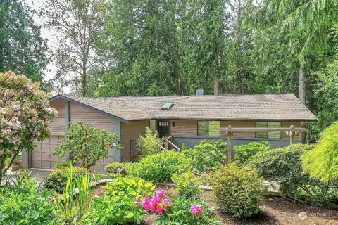 198Th, WOODINVILLE, WA 98077