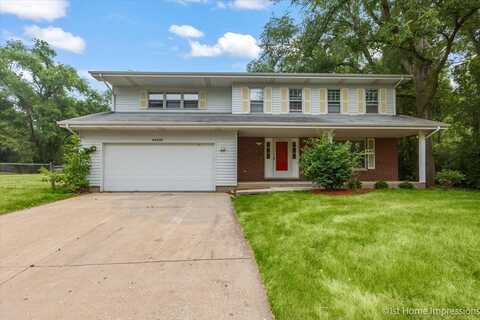 40233 N Lakeview Avenue, Antioch, IL 60002