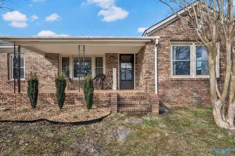 973 Walker Lane, New Market, AL 35761