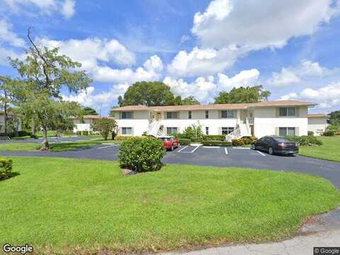 Teryl, NAPLES, FL 34112