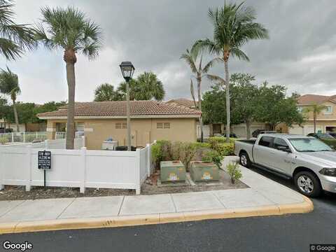 Village, TEQUESTA, FL 33469