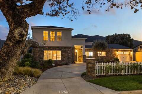 2014 W Riverside Drive, Burbank, CA 91506