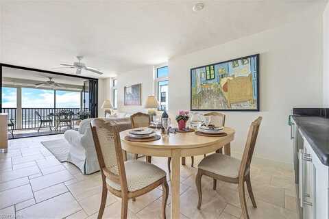 Gulf Shore Dr, Naples, FL 34108