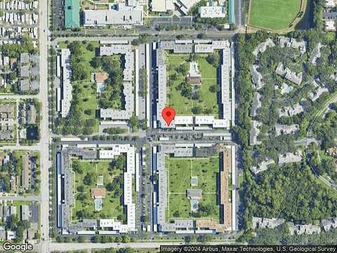 Bay St Ne, Saint Petersburg, FL 33703