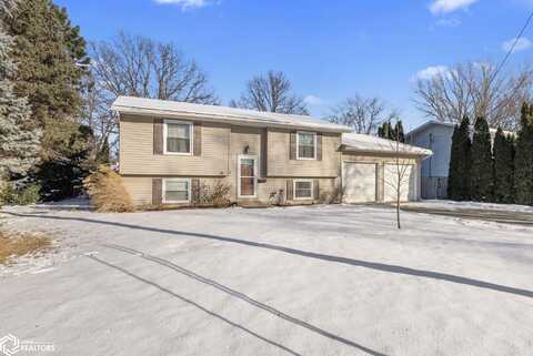 1604 N 2nd Avenue, Washington, IA 52353