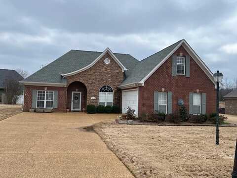 105 Sherwood Cove, Batesville, MS 38606