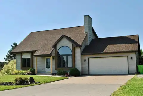 Fairview, NEENAH, WI 54956