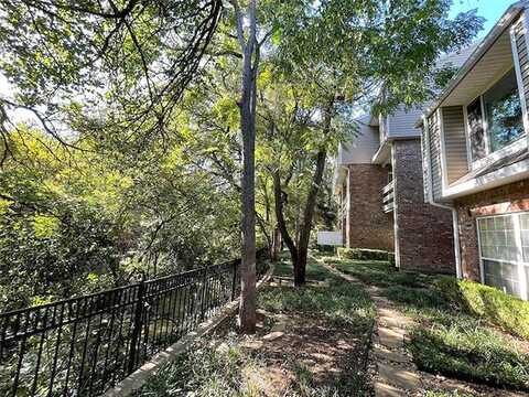 Fair Oaks Crossing #606, Dallas, TX 75243