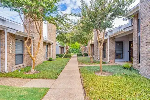 Meandering Way #1304, Dallas, TX 75252