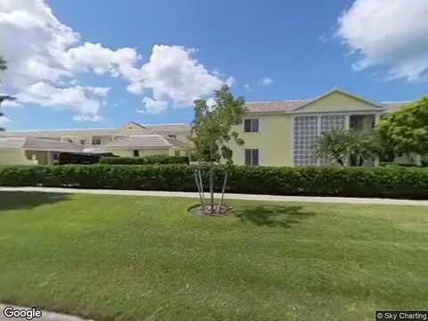 Crayton Rd, Naples, FL 34103