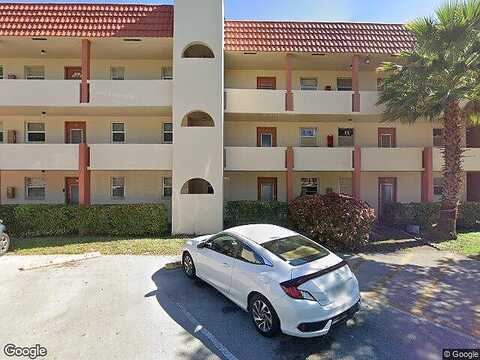 W Sunrise Lakes Dr, Sunrise, FL 33322