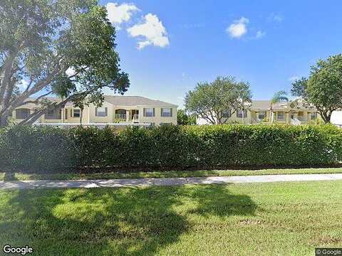 Mainsail Dr, Naples, FL 34114