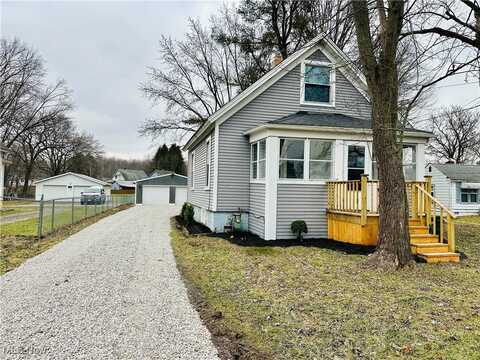 3095 Brady Lake Road, Ravenna, OH 44266