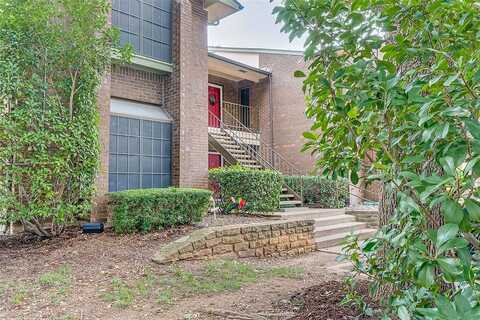 Wedglea Drive, Dallas, TX 75211