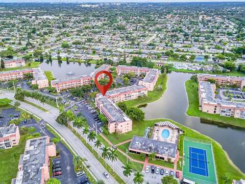 Sunrise Lakes Blvd, Sunrise, FL 33322