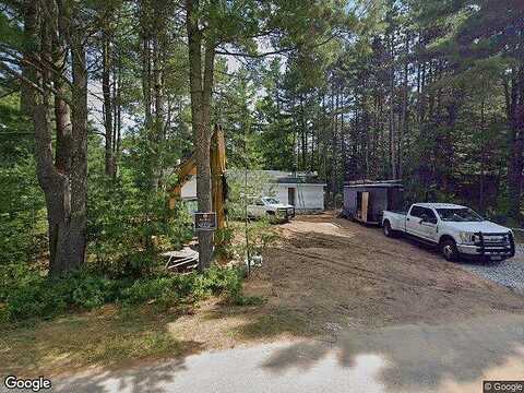 Oak Park Cir, Minocqua, WI 54548