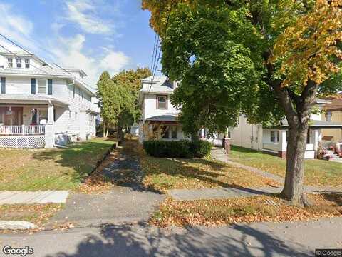 Miles Ave, Dickson City, PA 18519