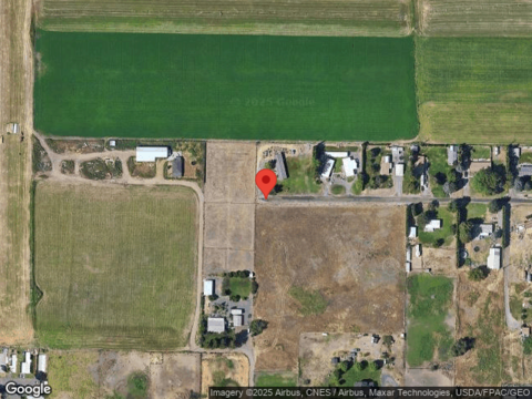 W Larch Ave, Yakima, WA 98903