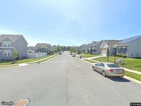 Abigail Ave, Waynesboro, PA 17268