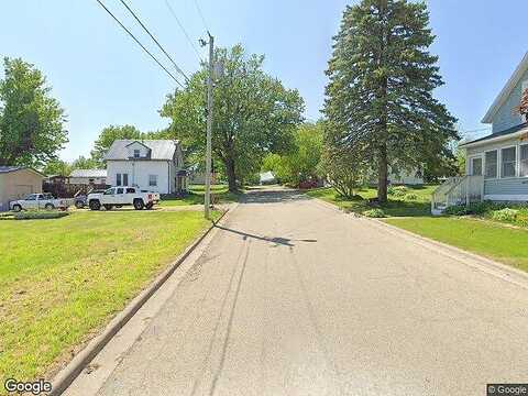 7Th St, Mineral Point, WI 53565