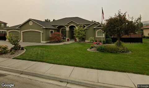 Boxberger St, Richland, WA 99352