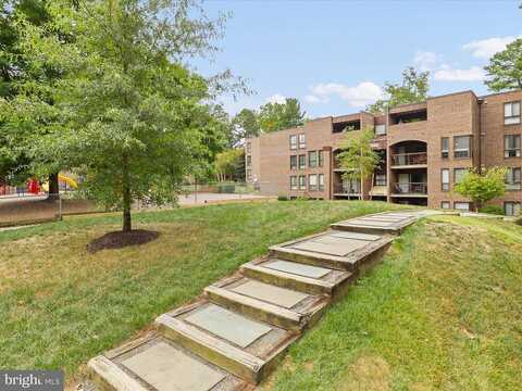 Chestnut Grove Sq #11232-234, RESTON, VA 20190