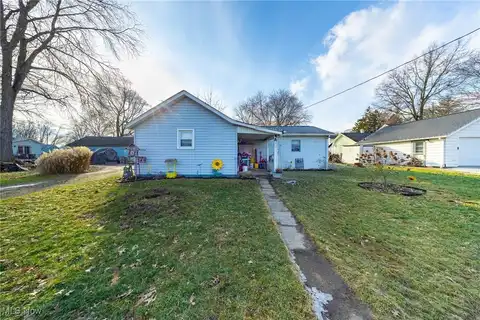 4 Chestnut Street, Marshallville, OH 44645