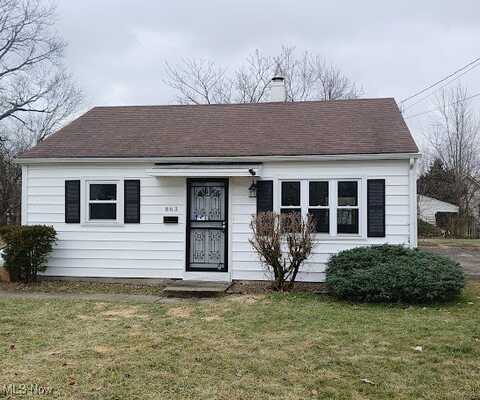 863 E Florida Avenue, Youngstown, OH 44502