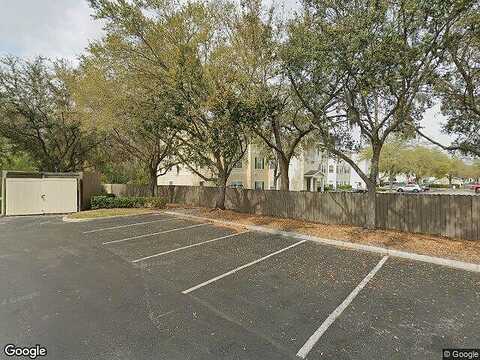 Sterling Gate Cir #18119, Tampa, FL 33647