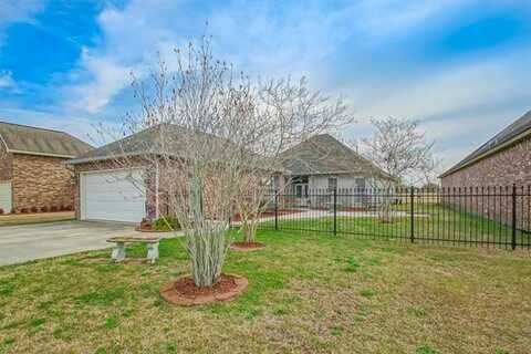 5185 COURTYARD Street, Gonzales, LA 70737