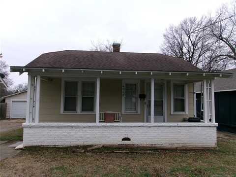 4117 N Robb Avenue, Muskogee, OK 74401