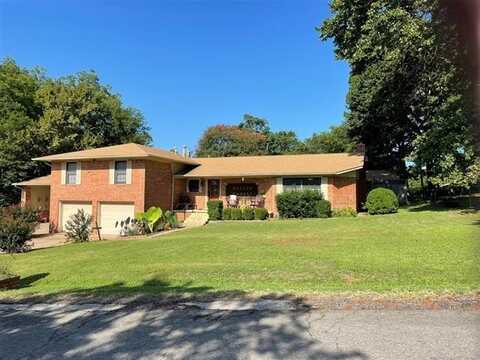 441 Crestwood Drive, Tahlequah, OK 74464