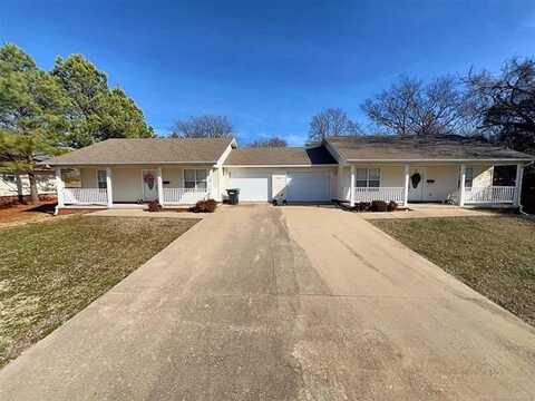 704 W Delaware Street, Tahlequah, OK 74464