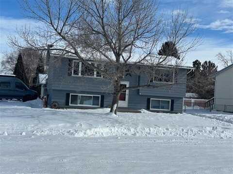 2102 10th St, Cody, WY 82414