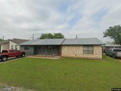 Pine Ln, Cottonwood Shores, TX 78657