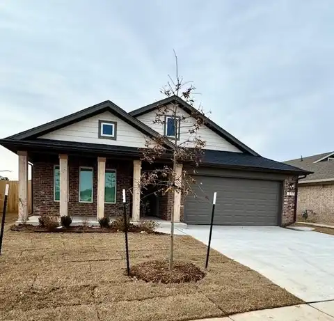 317 Pleasant View, Harrah, OK 73045