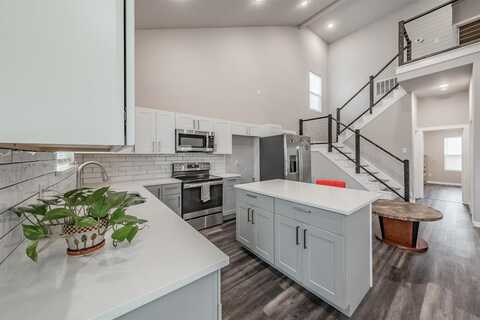 1908 Amanda Avenue, Fort Worth, TX 76105