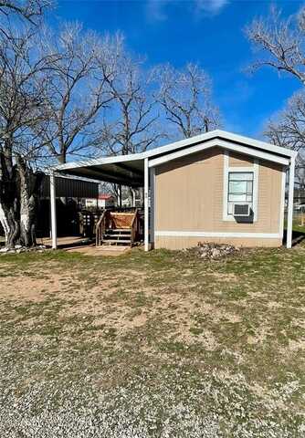 1351 Willow Beach Road, Graford, TX 76449