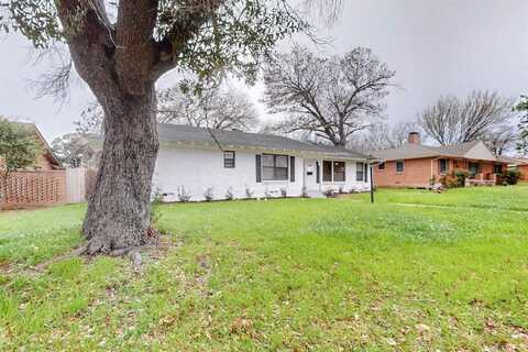 2207 Trinidad Drive, Dallas, TX 75232