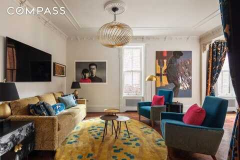 34 Gramercy Park East, New York, NY 10010