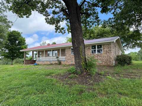 701 East Cardinal Road, Cave City, AR 72521
