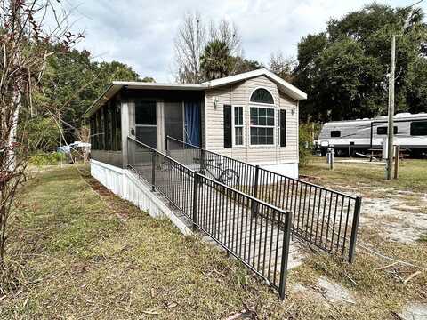 19410 S Hwy 301, Citra, FL 32113