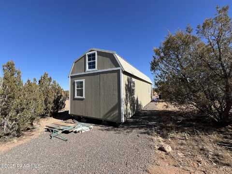 384 Arizona Road, Ash Fork, AZ 86320