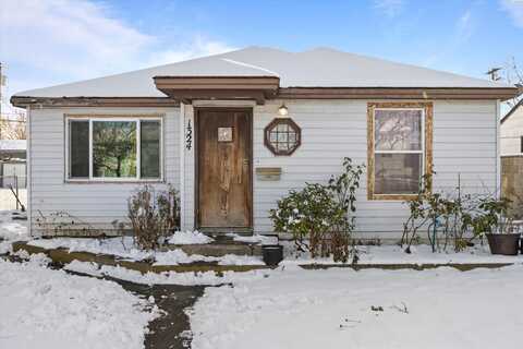 1324 W Sylvester st, Pasco, WA 99301