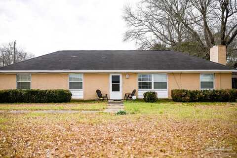 797 Woods Rd, Atmore, AL 36502