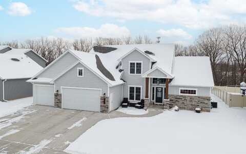 N8732 CONNOR Circle, MENASHA, WI 54952